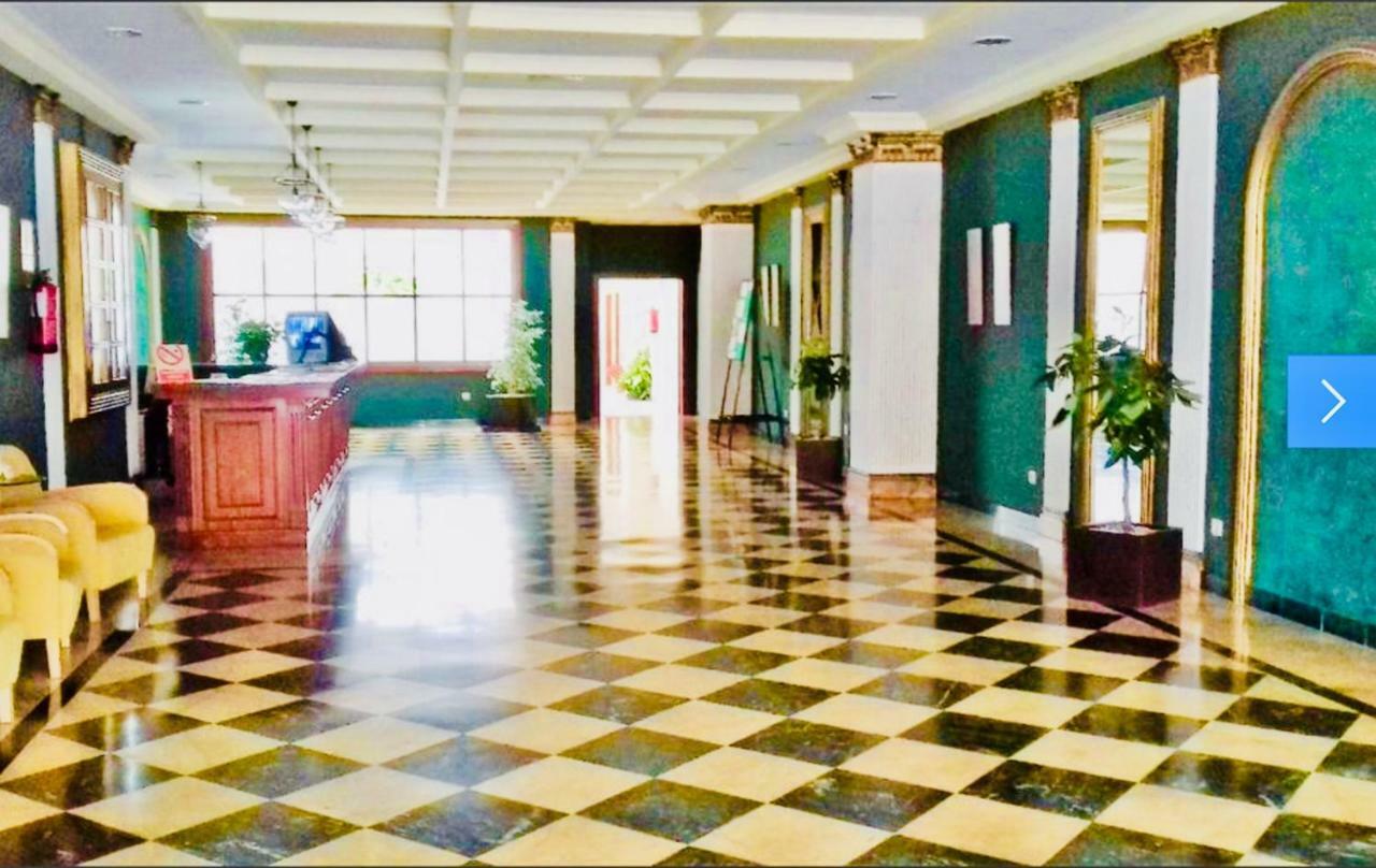 Atico Deluxe Entre Centro Y Playa Salinas Con Terraza, Wifi, Piscina Climatizada, Gym, Sauna Y Garaje -Smart Tv Roquetas de Mar Exterior foto